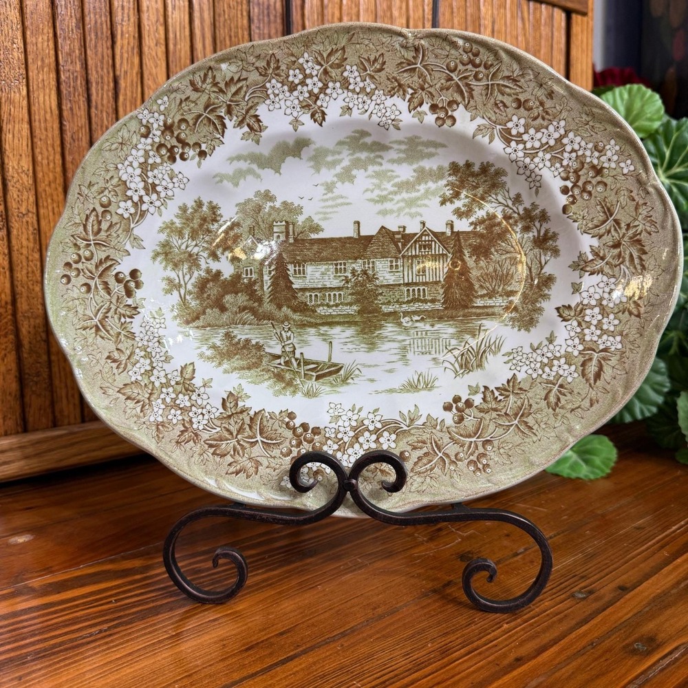 J & G Meakin Romantic England Ightham Mote Platter Green Ironstone 12" Scalloped